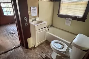 428 Holly Dr, Atlanta, GA 30354 - Photo 7