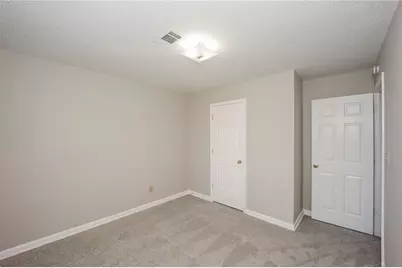 5899 Eagles Feather Lane, Riverdale, GA 30274 - Photo 17