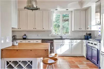 2837 N Hills Drive NE, Atlanta, GA 30305 - Photo 5