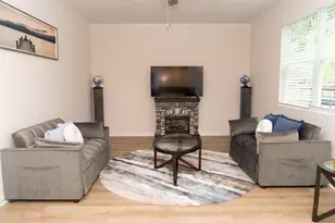 585 River Gdns Dr, Atlanta, GA 30354 - Photo 3