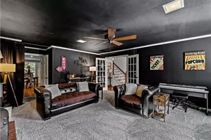 215 Pineywood Rd, Griffin, GA 30224 - Photo 15