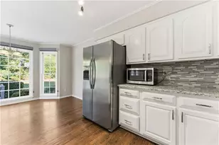 1172 Daventry Way NE, Brookhaven, GA 30319 - Photo 11