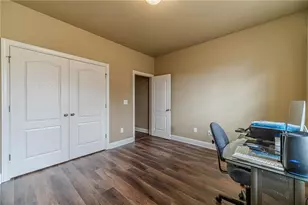 5730 Boulder Ridge Ct, Flowery Branch, GA 30542 - Photo 29