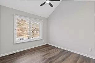 1425 Watercrest Cir, Lawrenceville, GA 30043 - Photo 19