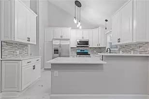 1425 Watercrest Cir, Lawrenceville, GA 30043 - Photo 9