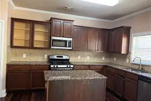 7562 Watson Cir, Locust Grove, GA 30248 - Photo 11