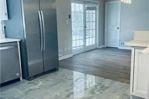 471 Village Green Ct SW, Lilburn, GA 30047 - Photo 5