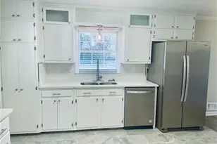 471 Village Green Ct SW, Lilburn, GA 30047 - Photo 3