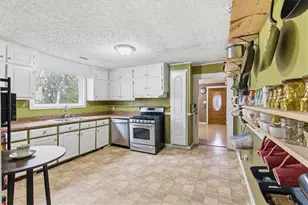 255 Mildred Dr, Cedartown, GA 30125 - Photo 13