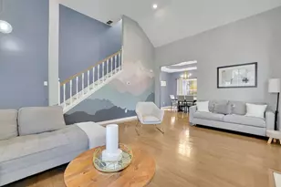 10945 Pinehigh Dr, Alpharetta, GA 30022 - Photo 7