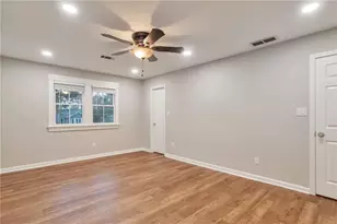 1269 Gate Post Ln, Lawrenceville, GA 30044 - Photo 13