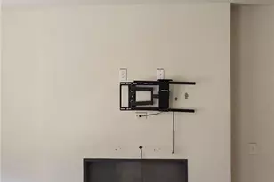 254 Hamilton Pointe Dr, McDonough, GA 30253 - Photo 3