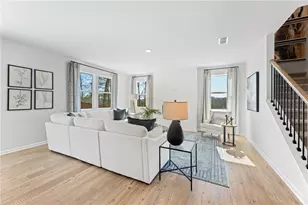 5428 Aurora Trl, Flowery Branch, GA 30542 - Photo 3