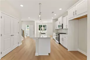 3342 Cranston Ln, Kennesaw, GA 30144 - Photo 13