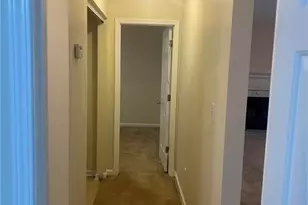 5490 Twin Lakes Dr, College Park, GA 30349 - Photo 9