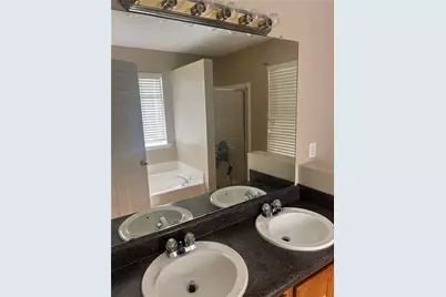 5490 Twin Lakes Drive #1, College Park, GA 30349 - Photo 3