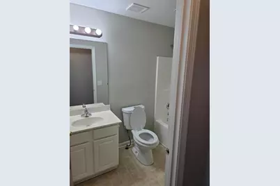 585 Chapel Walk Lane, Lawrenceville, GA 30045 - Photo 17