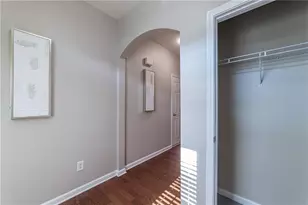 2002 Lakeshore Overlook Cir NW, Kennesaw, GA 30152 - Photo 5