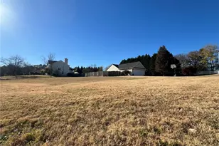 1431 Solomon Dr, Winder, GA 30680 - Photo 35