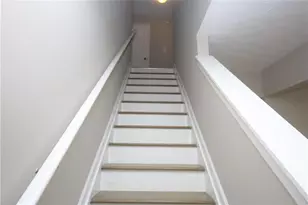 483 Marsh Lake Rd, Lawrenceville, GA 30045 - Photo 9