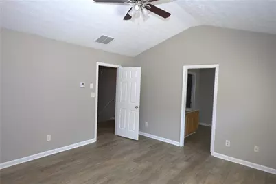 483 Marsh Lake Road, Lawrenceville, GA 30045 - Photo 17