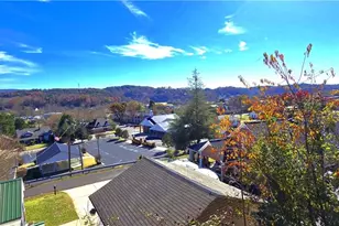 84 Logan St, Ellijay, GA 30540 - Photo 17