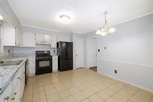 929 Glynn Oaks Dr, Clarkston, GA 30021 - Photo 9