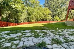 301 Hidden Oaks Dr, Flintstone, GA 30725 - Photo 3