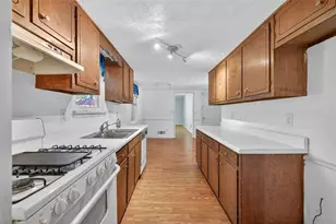 1075 Westchester Dr SW, Lilburn, GA 30047 - Photo 13