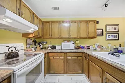 8045 Creekstone Way, Riverdale, GA 30274 - Photo 9