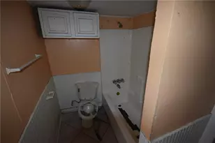 8 Hemlock St, Porterdale, GA 30014 - Photo 3