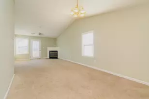 1712 Summerwoods Ln, Griffin, GA 30224 - Photo 3