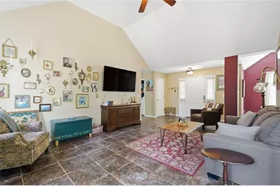 137 Orchard Way SE, Calhoun, GA 30701 - Photo 7