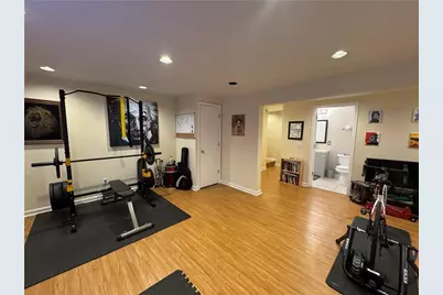 2104 Queen Anne Court, Sandy Springs, GA 30350 - Photo 21