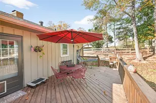 5867 Meadow View Ln, Flowery Branch, GA 30542 - Photo 25