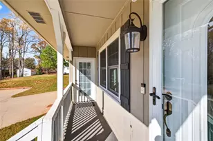 5867 Meadow View Ln, Flowery Branch, GA 30542 - Photo 31