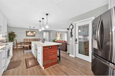 5867 Meadow View Lane, Flowery Branch, GA 30542 - Photo 13