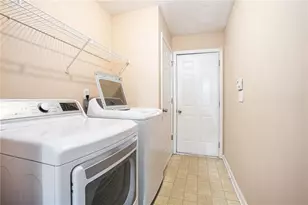 525 Aristocrat Dr, Loganville, GA 30052 - Photo 17