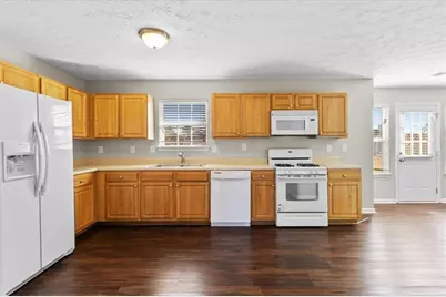 2951 Aviator Circle, Snellville, GA 30039 - Photo 11