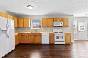 2951 Aviator Cir, Snellville, GA 30039 - Photo 11