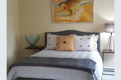 300 W Peachtree Street #3I, Atlanta, GA 30308 - Photo 17