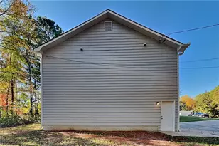 260 King William Dr, Dallas, GA 30157 - Photo 15