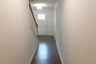 887 Society Circle SW, Atlanta, GA 30331 - Photo 3