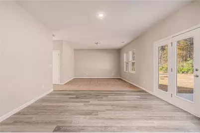 1077 Coldwater Drive, Griffin, GA 30224 - Photo 7