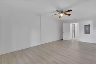 1579 Mozley Pl SW, Atlanta, GA 30314 - Photo 15