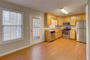 115 Greenwood Ln, Carrollton, GA 30117 - Photo 5