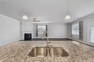 4315 Sunflower Cir, Cumming, GA 30040 - Photo 7