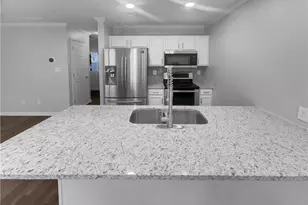 6941 Gallant Cir SE, Mableton, GA 30126 - Photo 15