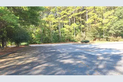 128 Parkwood Circle, Carrollton, GA 30117 - Photo 19