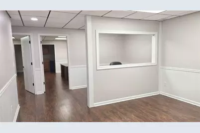 128 Parkwood Circle, Carrollton, GA 30117 - Photo 3